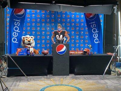 Pepsi And Bengals Star Sam Hubbard Want To Know Are You Bengals Enough News Wfmz Com