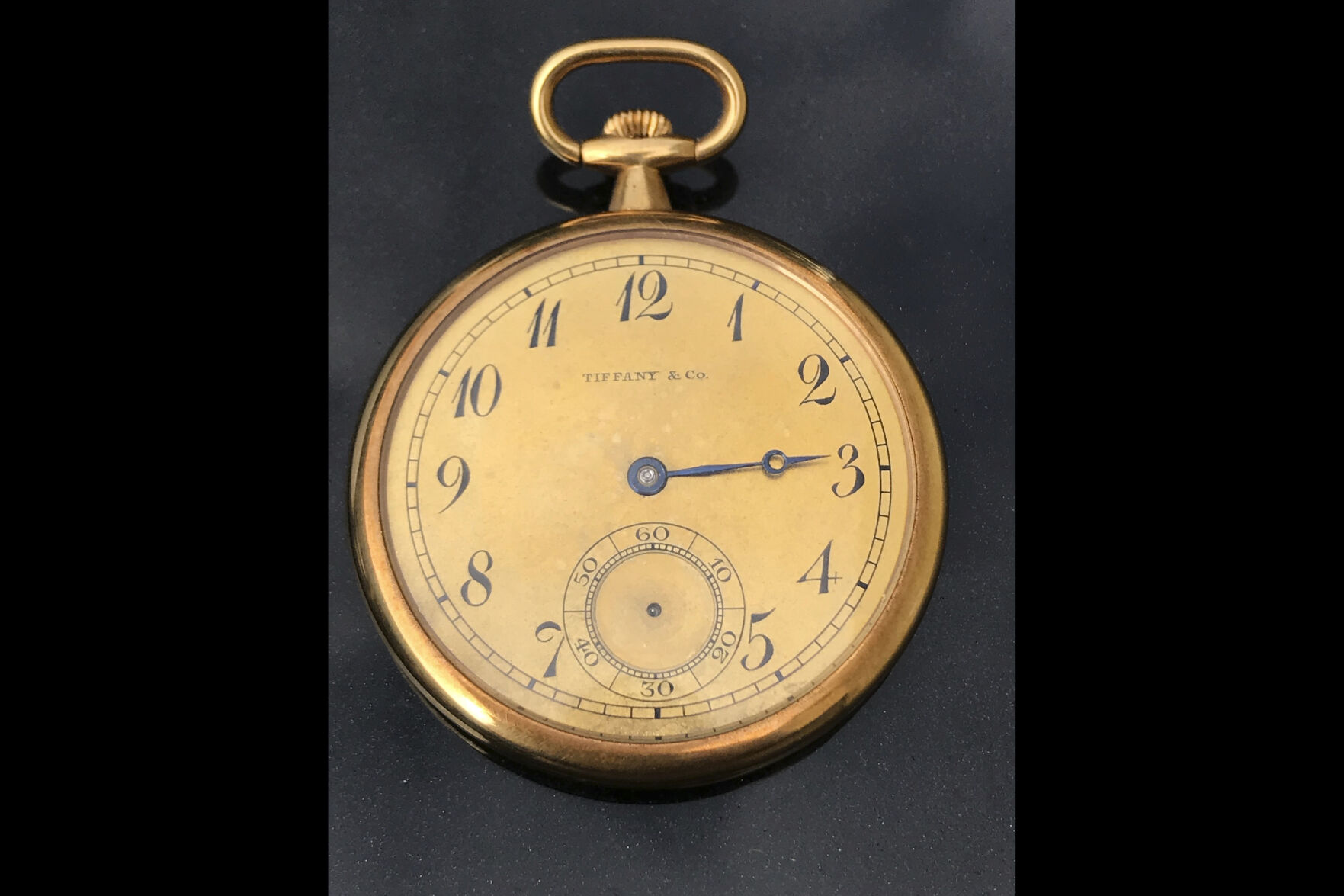 A Gold Pocket Watch Given To The Captain Who Rescued Titanic Survivors ...