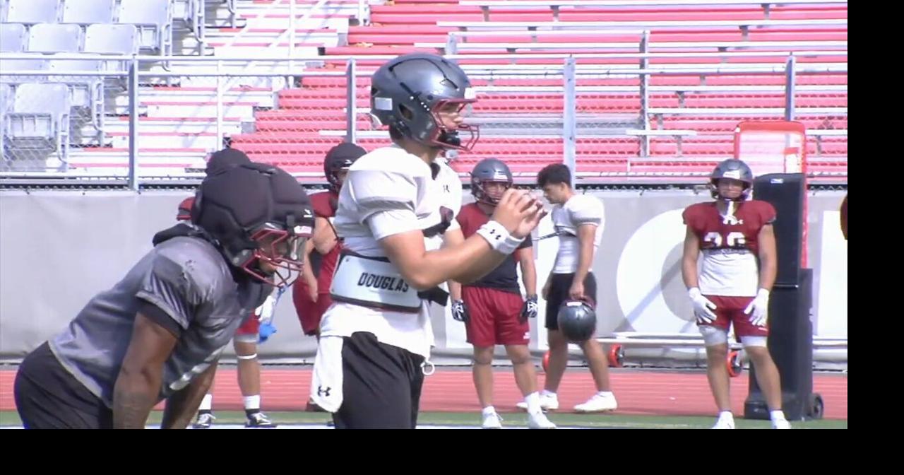 Mules football regroups after NCAA tournament loss to Mount Union