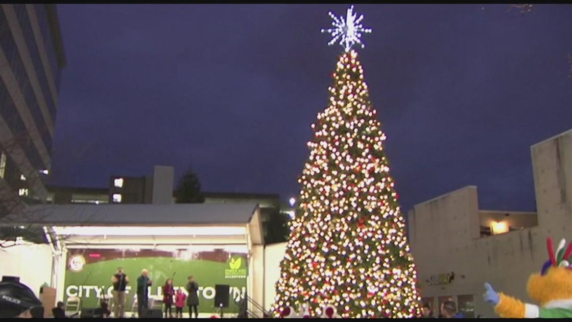Allentown Lights Christmas Tree In Ppl Plaza Lehigh Valley Regional News Wfmz Com
