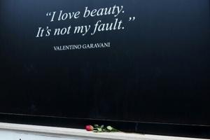 Mourners pay last respects to Italian icon Valentino