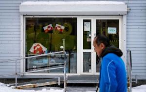 Greenlanders torn between anxiety and relief after White House talks