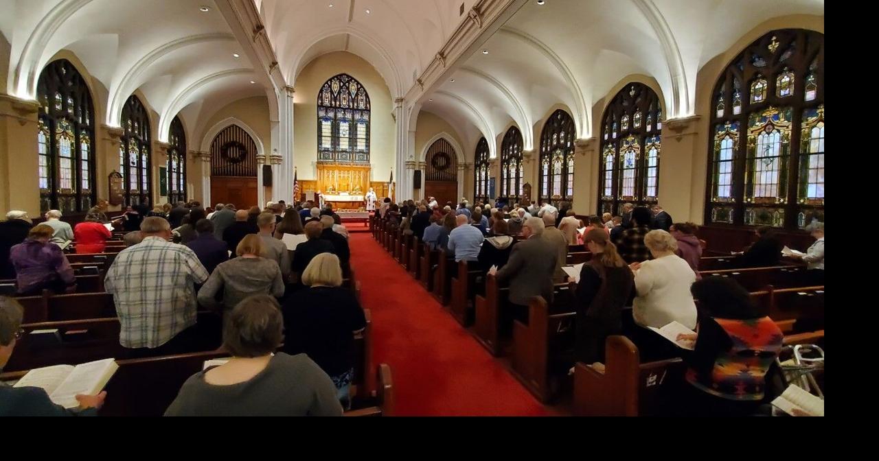 Century-old Allentown church holds final service | Lehigh Valley