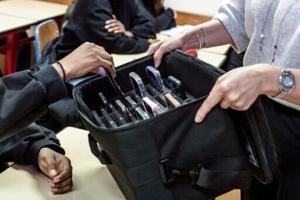 Sweden plans to ban mobile phones in schools