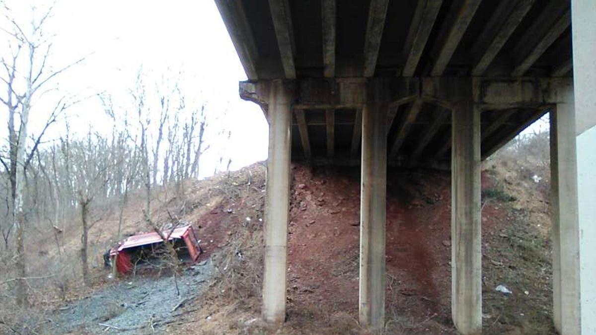 Crash closes 422 in Lower Pottsgrove Township Southeastern