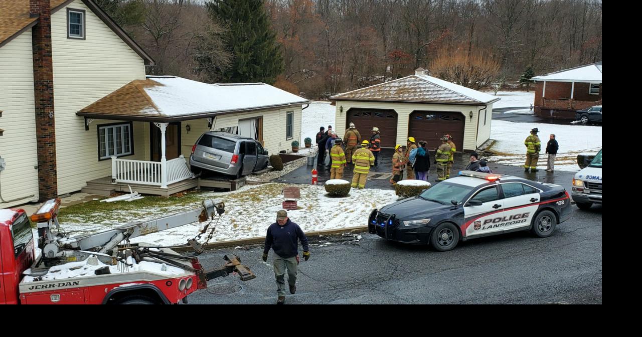 Minivan crashes into home in Lansford | Poconos and Coal Region | wfmz.com