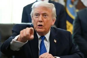 Trump says Iran wants deal, US 'armada' larger than in Venezuela raid