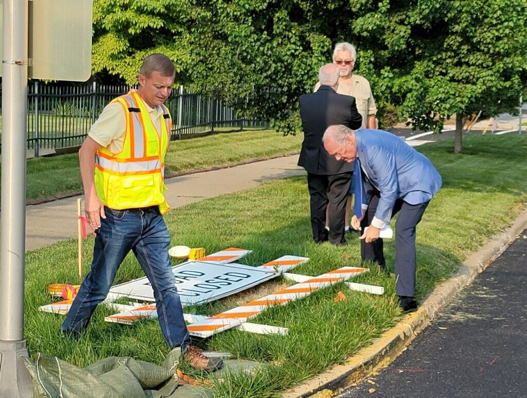 City opens resurfaced portion of Maine Street