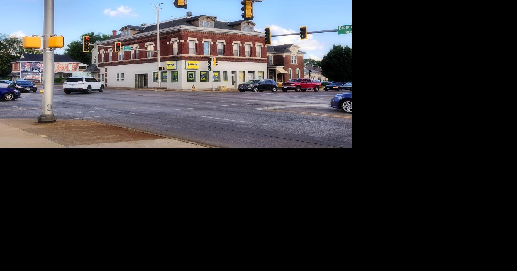 Council votes to bar truck traffic from right turns at Broadway intersection