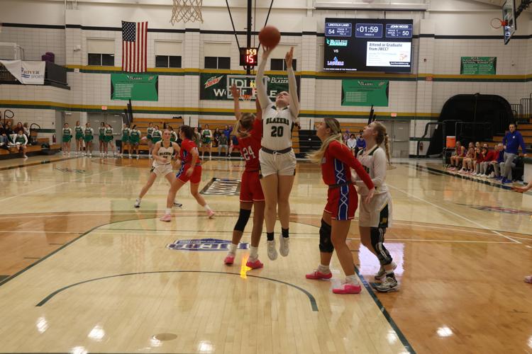 Blazers fall to 20th ranked Lincoln Land College, drop second straight