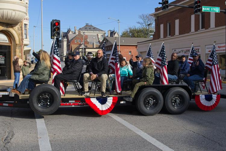 Volunteer on veterans day