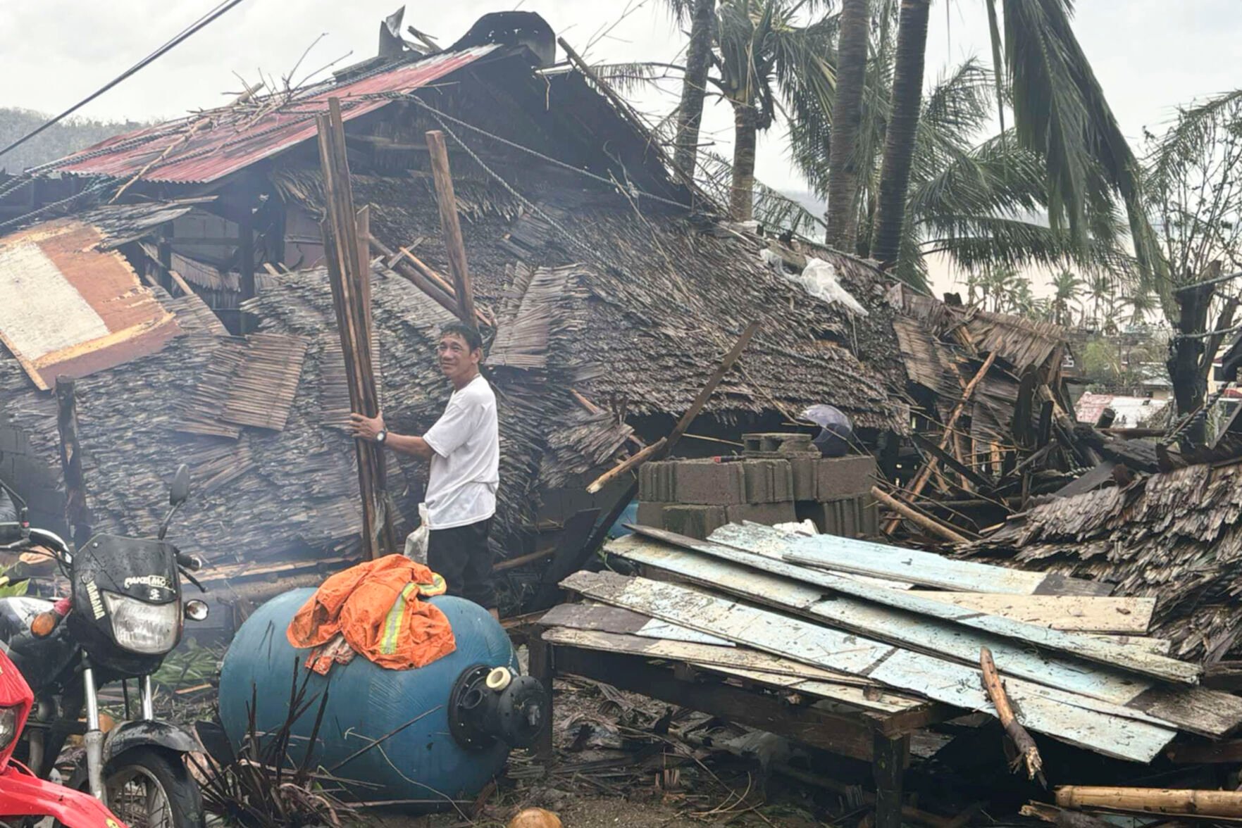 Typhoon Man-yi Leaves 7 Dead In Landslide In Philippines And Worsens ...