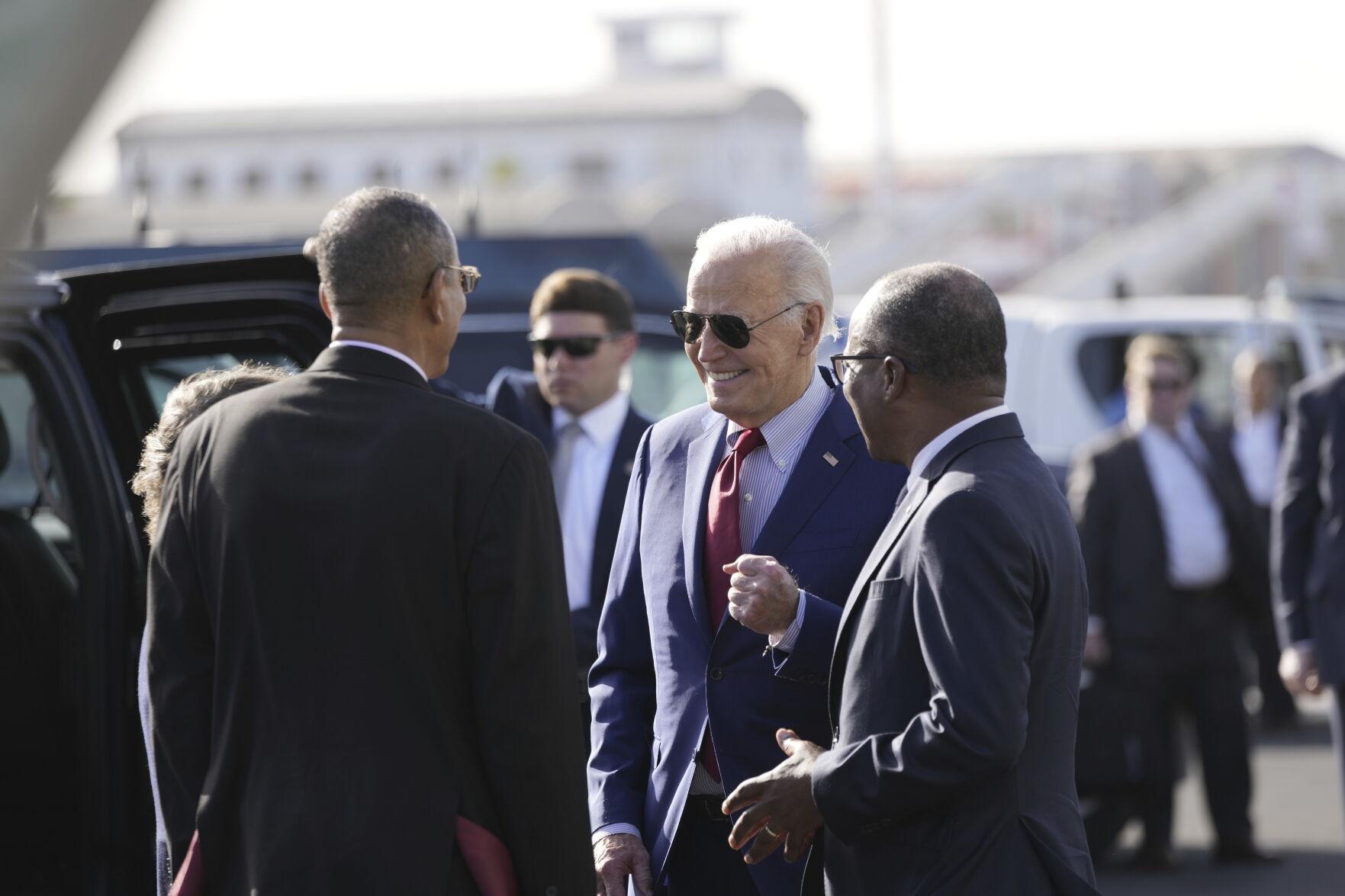 Thousands Cheer Biden's Arrival In Angola For His Long-promised Sub ...