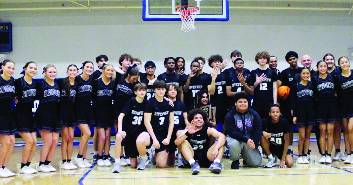 Riverview Razorbacks Riverview makes it five straight at District | Sports ...