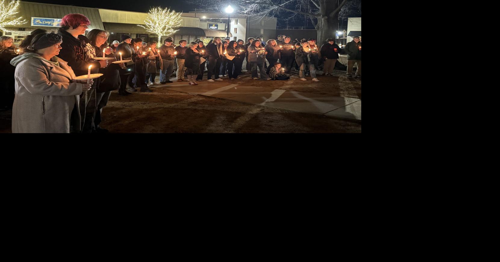 86 attend vigil outside White County Courthouse for three Americans killed in ICE shootings in Minnesota