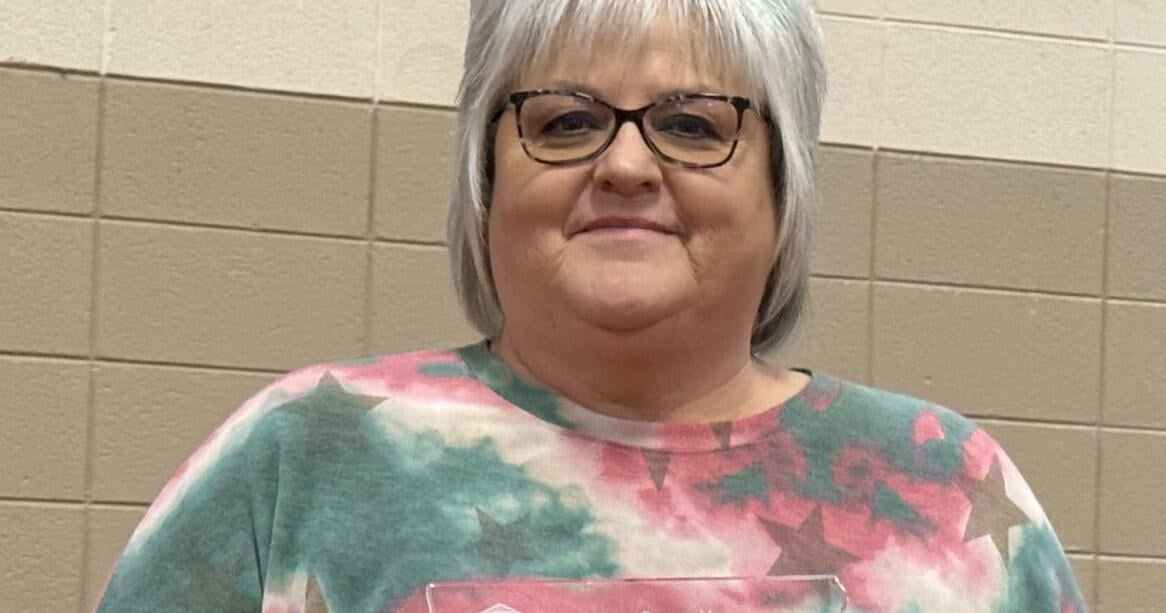 Searcy Police Department administrative assistant recognized as 'glue' for Central Arkansas Drug Task Force