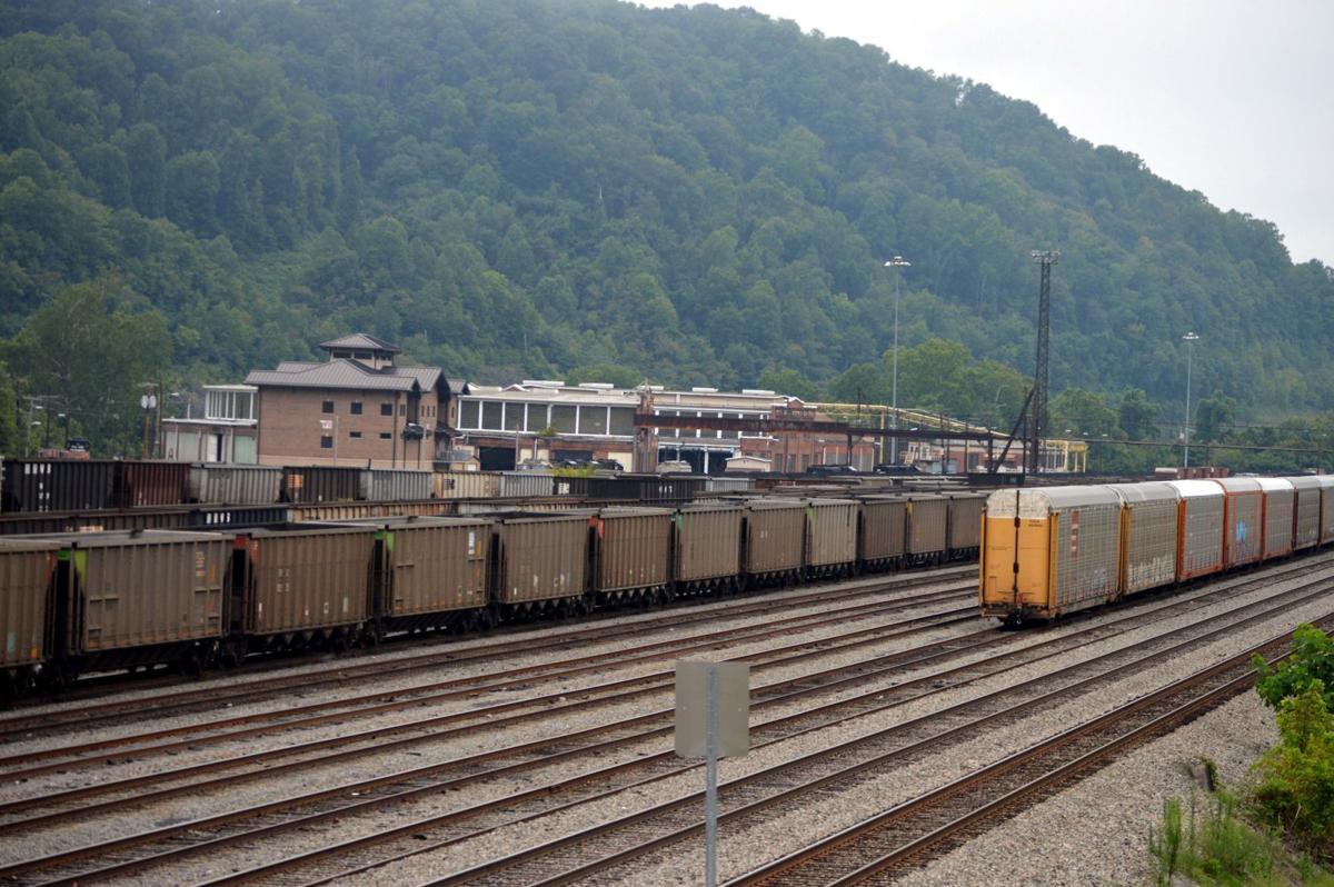 Norfolk Southern Eliminates 35 Jobs From Williamson Railyard News Williamsondailynews Com