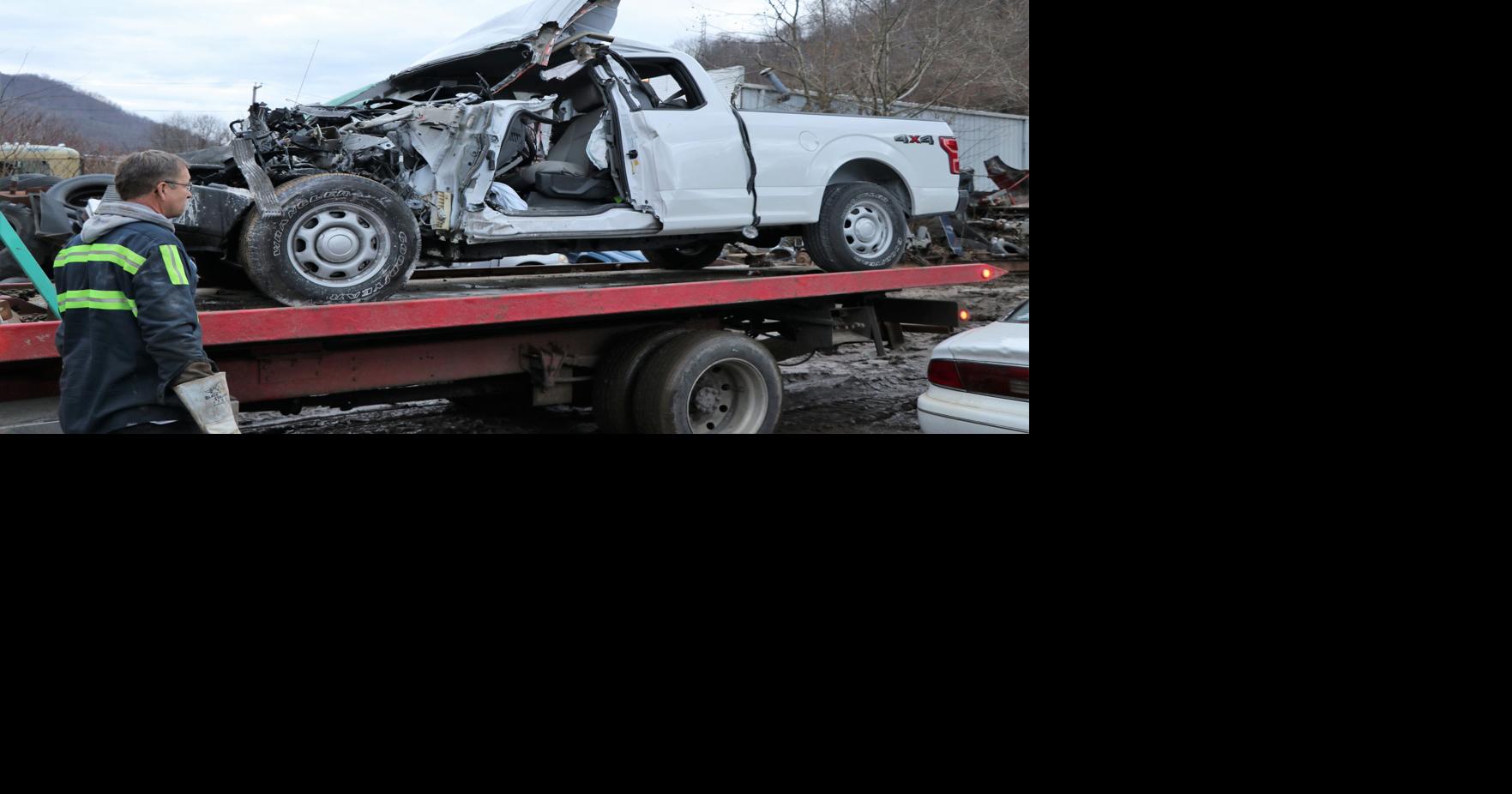 Twovehicle crash closes U.S. Route 119 News