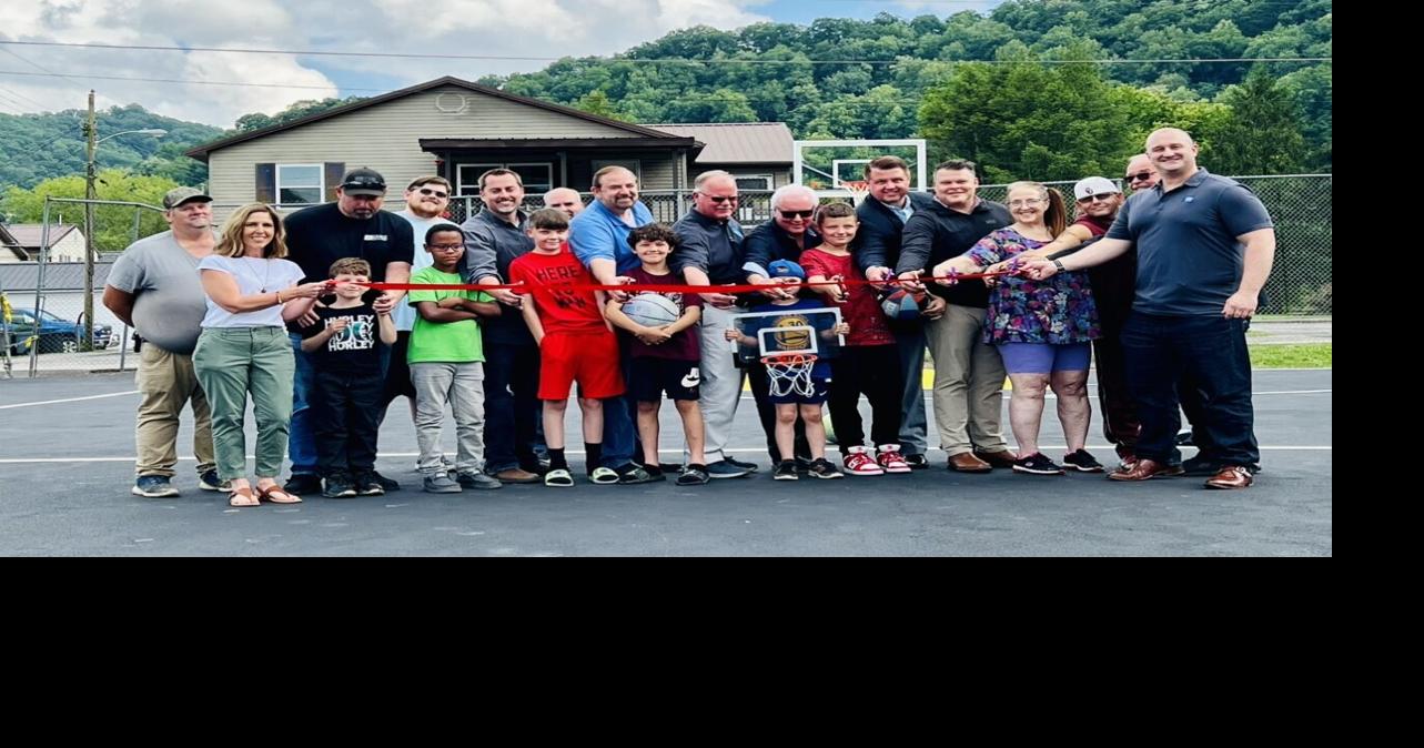 Williamson Parks and Recreation celebrates new basketball court News