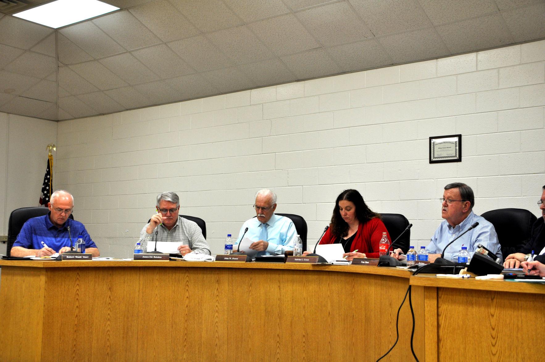 BOE approves calendar with early start | News | williamsondailynews.com