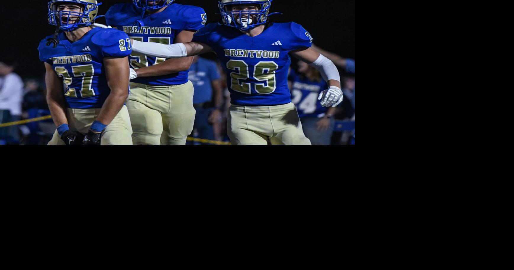 Football: Brentwood leans on size, defense in region shutout of ...