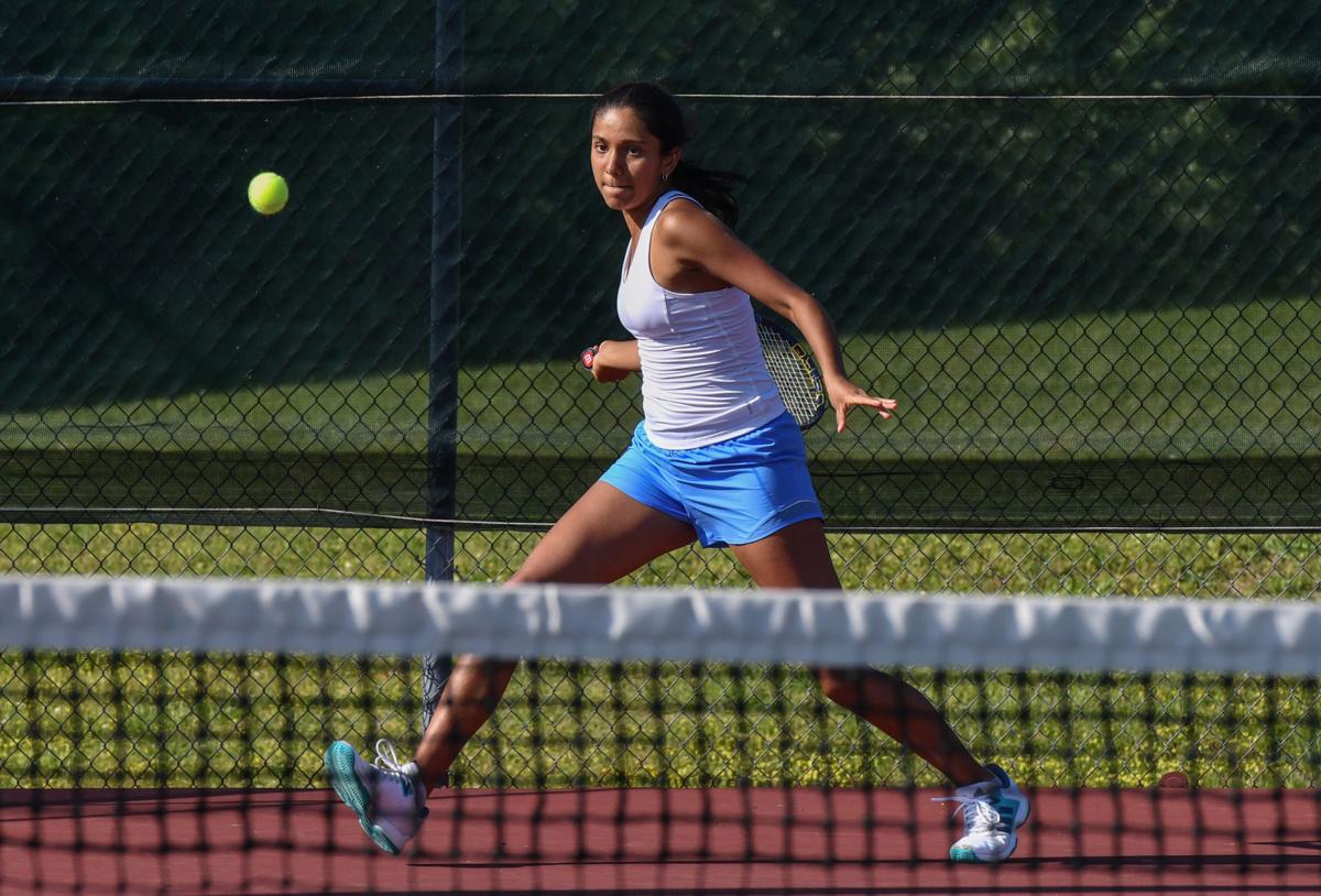 Tennis Brentwood Girls Eye Four Peat Bruin Boys Reach State