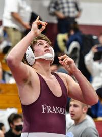 Franklin’s Anderson preps for senior football season by pushing himself on the wrestling mats