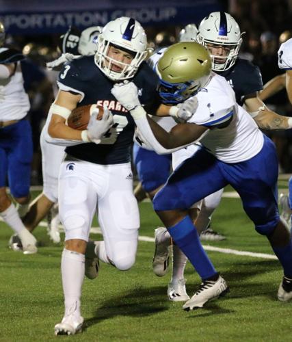 Football - Brentwood at Summit
