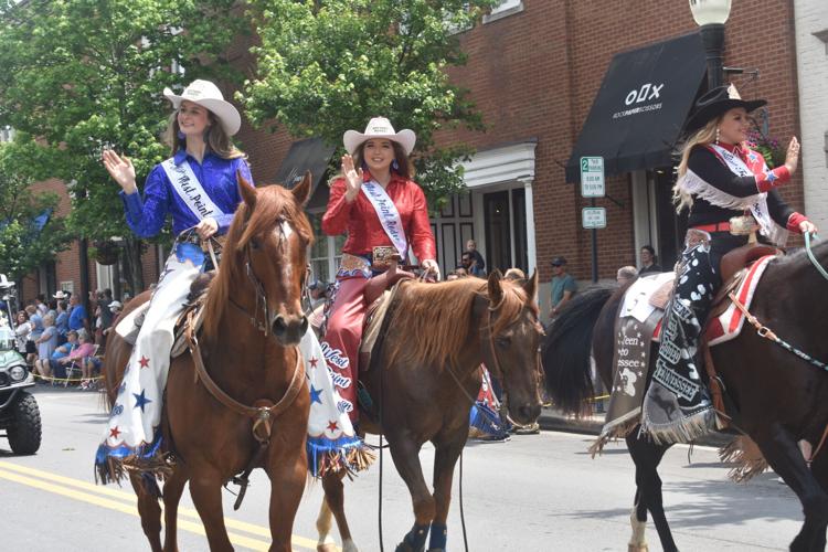Franklin Rodeo Parade kicks off Rodeo Week Local News