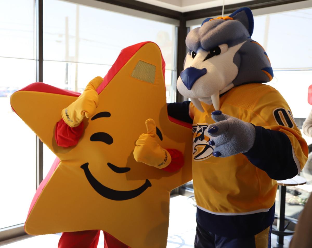 Hardee S Reopens Flagship Restaurant In Franklin Franklin Williamsonherald Com