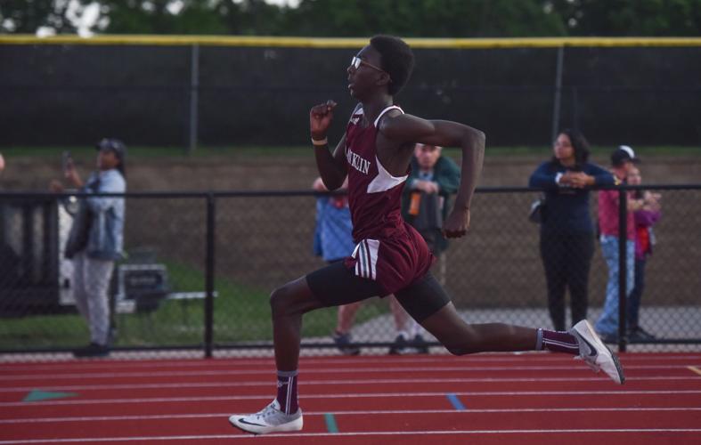 Track & Field: BGA's Battle, BA's Patrick turn in top performances at Great  8, Sports