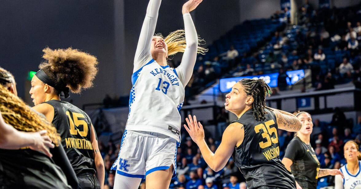 Women’s College Hoops Photo Gallery – Vanderbilt at Kentucky