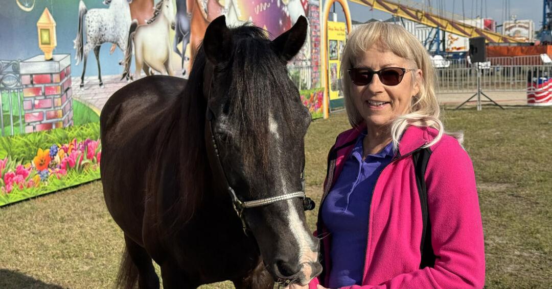 Drew Exposition family honors beloved horse trainer