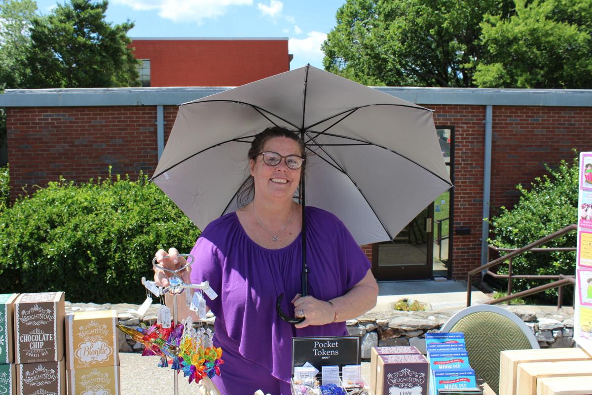 Claiborne Hughes Greeted With Many Guests For Health Fair Health Williamsonherald Com
