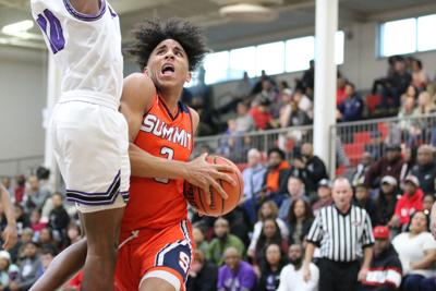 Hoops Summit Captures First Region Championship Sectional Berth