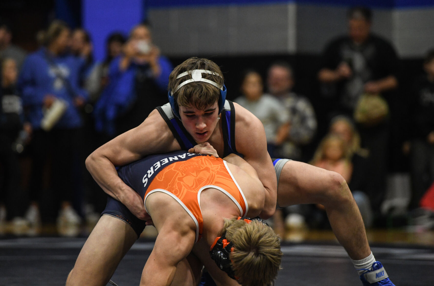 Wrestling Nolensville Brentwood open with wins in double dual