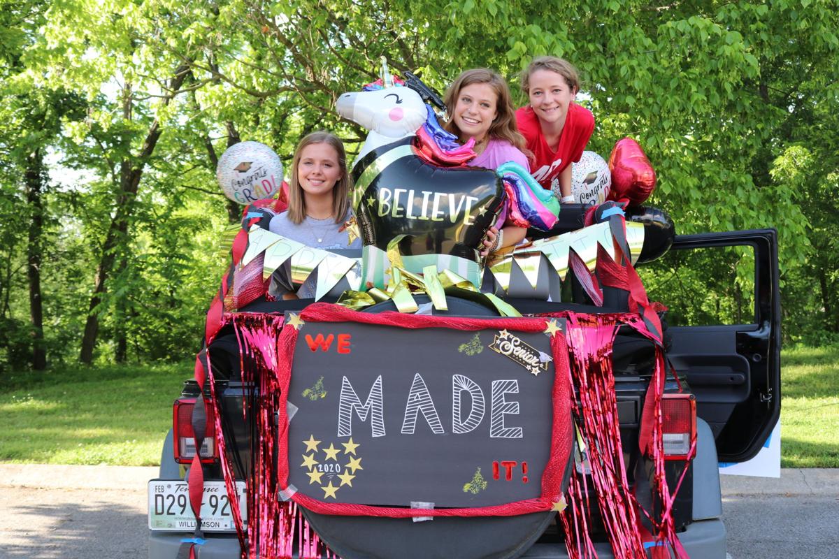 Ravenwood Pulls Off Colorful Graduation Celebration Parade Wlife Williamsonherald Com Ravenwood Pulls Off Colorful Graduation Celebration Parade Wlife Williamsonherald Com