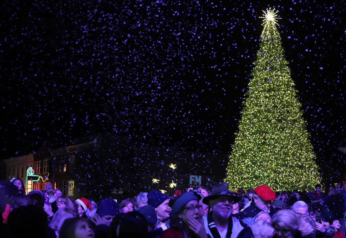When Is The Brentwood Library Christmas Tree Lighting In 2021 Downtown Franklin Christmas Tree Lighting Ceremony Set For Dec 3 Entertainment Williamsonherald Com