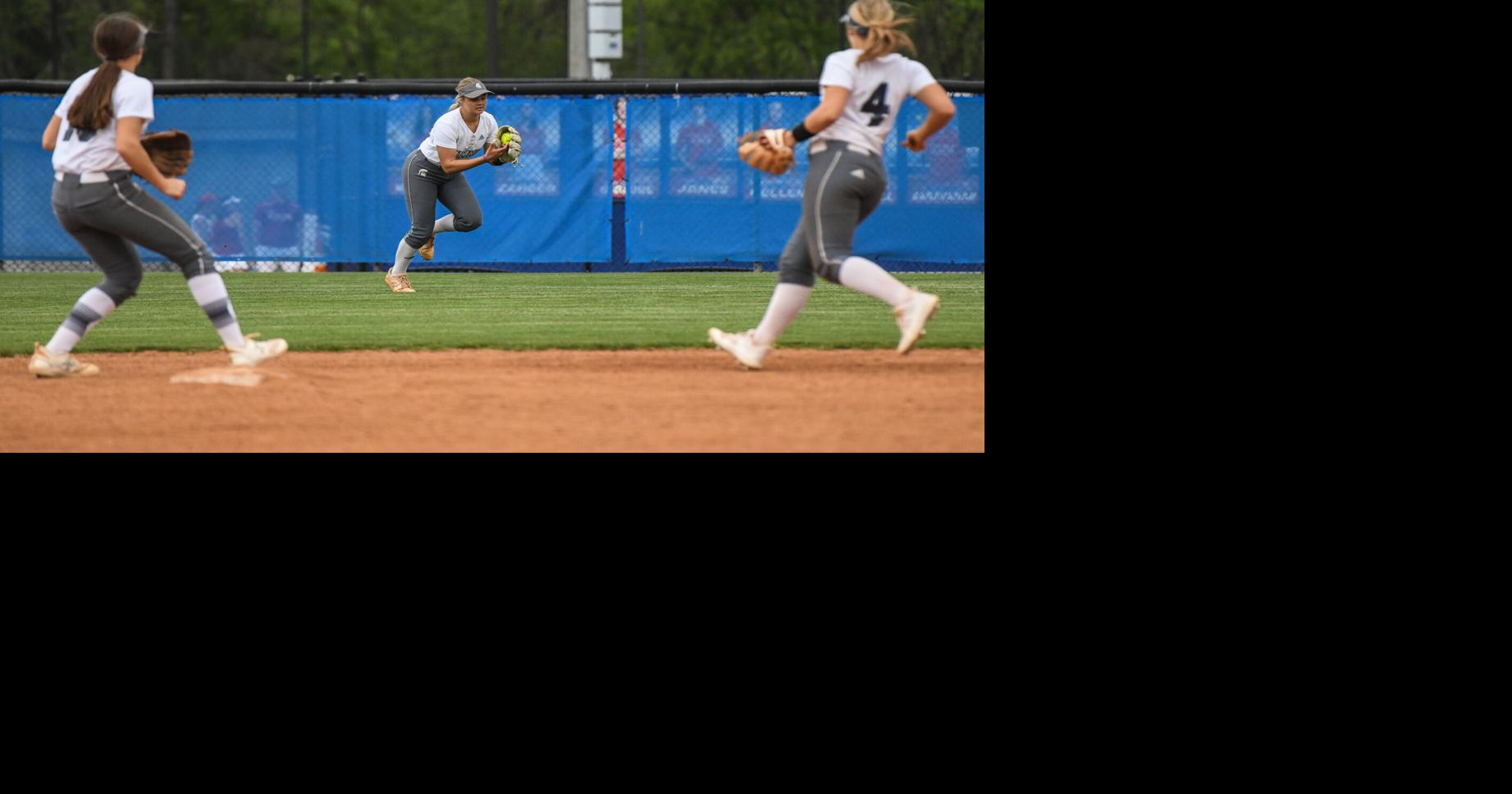 Softball: Summit stops Page as Easley keeps leading the way | Sports ...