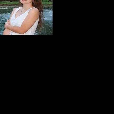 Leadership Franklin awards college scholarship to local student