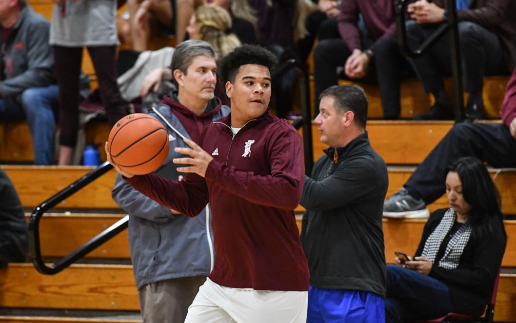 Hoops Haynesworth Transfer Bolsters Rebels Roster Sports