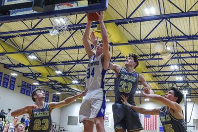 Hoops Ravenwood Sweeps Centennial Summit Splits With Dickson County Brentwood Franklin Also Close With Sweeps
