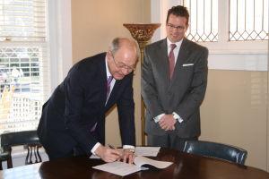 Firstbank Signs Lease For Five Points Post Office Building News Williamsonherald Com