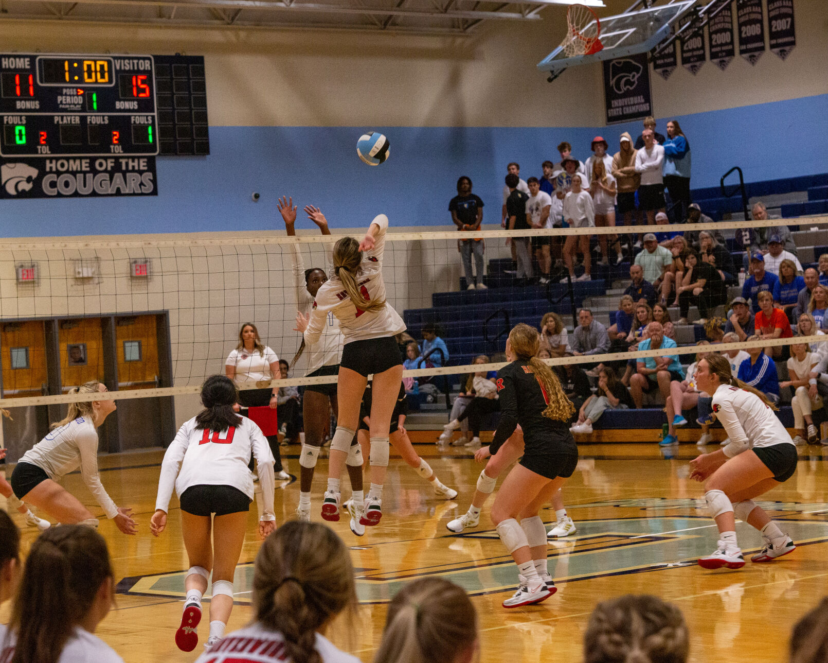 RHS v BHS 2022 District Volleyball Tournament-12.jpg