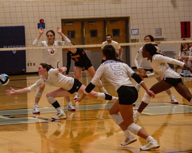 RHS v BHS 2022 District Volleyball Tournament-14.jpg