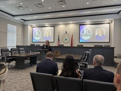Mayor Lisa Anderson