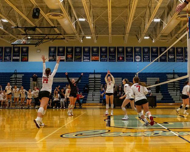 RHS v BHS 2022 District Volleyball Tournament-25.jpg