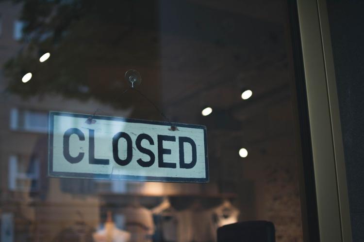 Closed sign