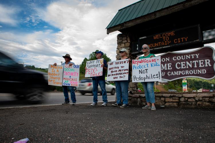 08052026_BlackburnCampaignTrail_WEB-10.jpg