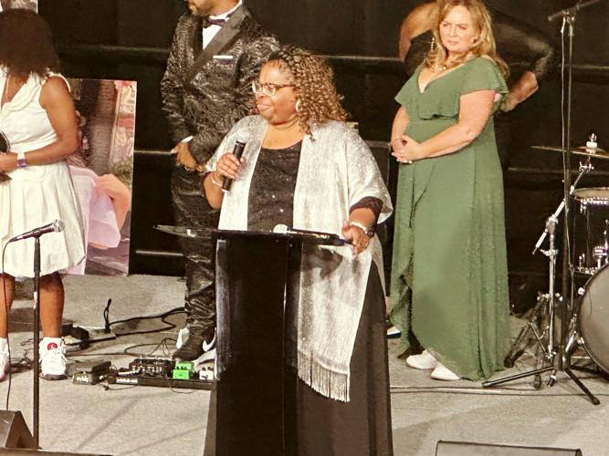 Evelyn Hickerson receiving her award.jpg